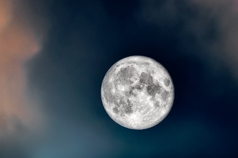 Lunar Vacations